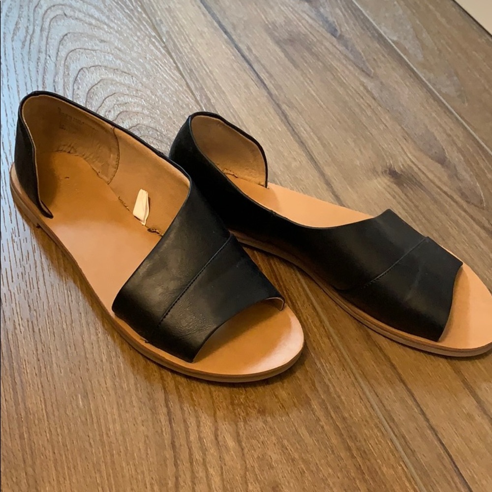 Dress flats with open toe